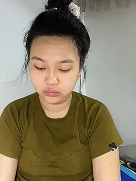 Chat ao vivo de Almira6868