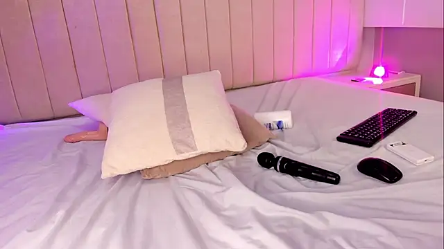 Littleolivia_ Live Chatraum