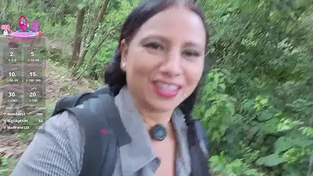esmeralda_li Live Chatraum