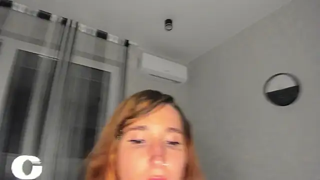 Frostyy_fire – live chatrum