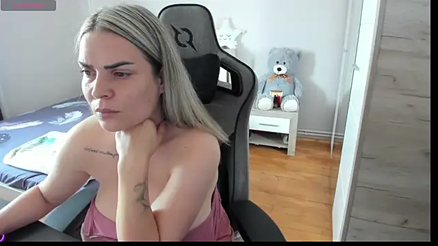 Chat soba uživo modela VanessaReiten