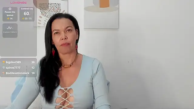 Evawalker_: δωμάτιο απευθείας συνομιλίας