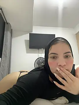 Chat ao vivo de Layla_kaderr