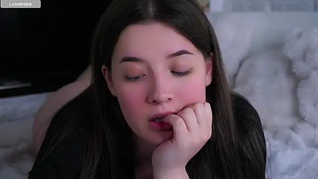 Chat soba uživo modela LowOncoming