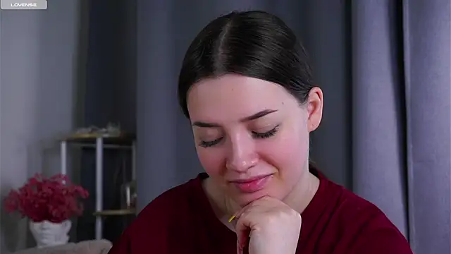 Živá chatovací místnost LowOncoming