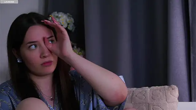 Živá chatovací místnost LowOncoming
