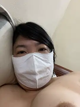 Živá chatovací místnost Hachi_Sweetbabie_