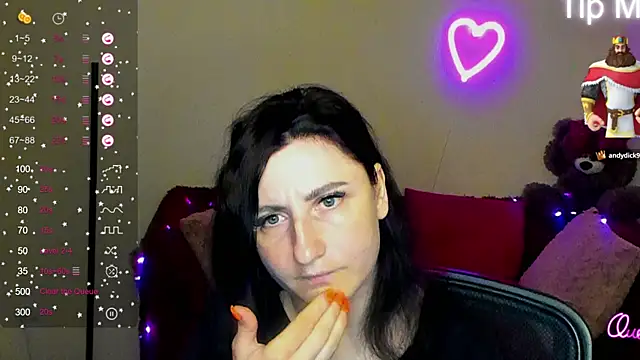 חדר צ'אט בשידור חי של Muse_kitty_jenia