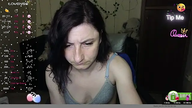 Muse_kitty_jenia's Live Chat Room