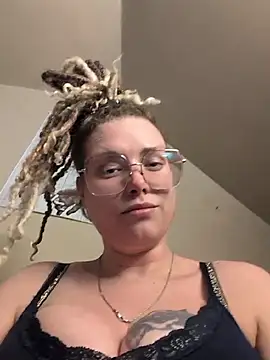 Lalalynn's Live Chat Room