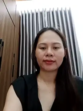 Baby-ladyass20's Live Chat Room