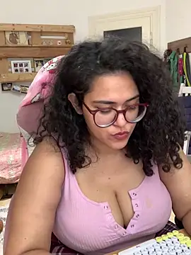 Curvydesifromgermany Adlı Modelin Canlı Sohbet Odası