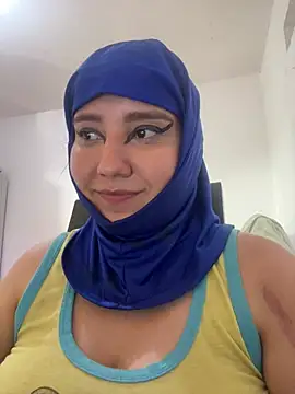 Онлайн чат hannahayat