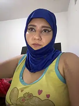 חדר צ'אט בשידור חי של hannahayat