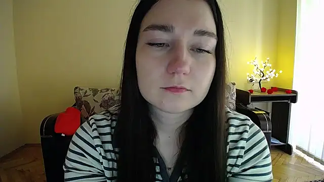 Pretty_shy's Live Chat Room