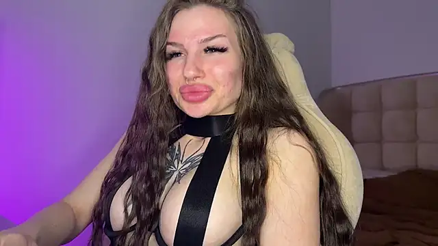 MarlynRobertsen Ruang Obrolan Langsung