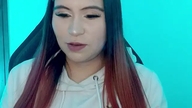 Živá chatovací místnost cata__gutierrez_