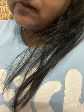 radhikkaa Live Chatraum