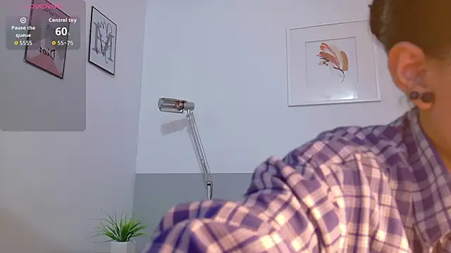 yourcuteneighbourr 실시간 채팅방