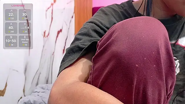 yourcuteneighbourr – Naživo chatovacia miestnosť