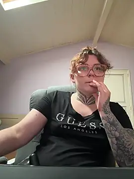 MashapinkX Live chatroom