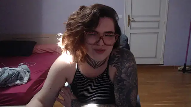 Živá chatovací místnost MashapinkX