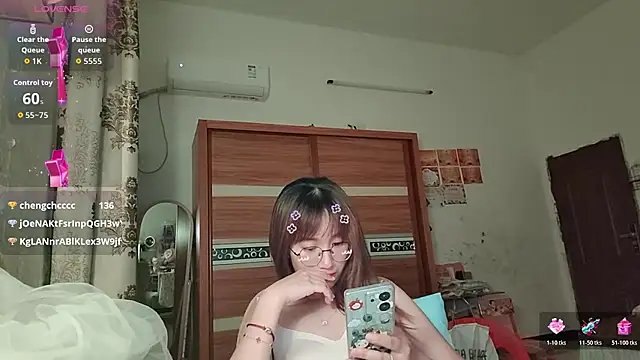 Lili_666 실시간 채팅방