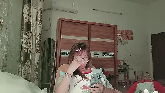 Lili_666 Live Chatrum