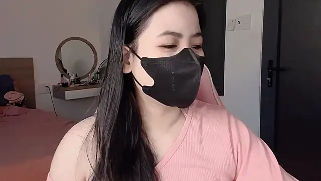 Elly_Lynh 라이브 섹스 캠 쇼