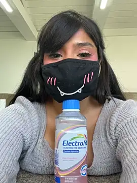 חדר צ'אט בשידור חי של Onlypawzz
