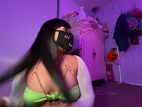 Chat soba uživo modela Onlypawzz