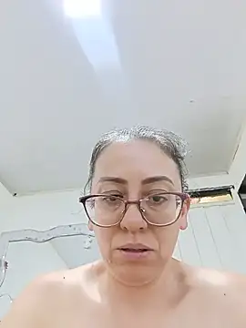 חדר צ'אט בשידור חי של miss_hanna07