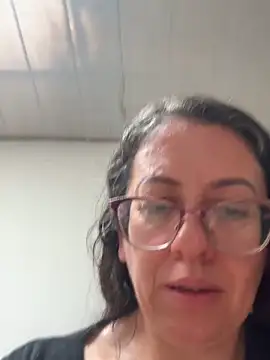 Živá chatovací místnost miss_hanna07