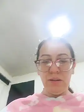 Chat soba uživo modela miss_hanna07