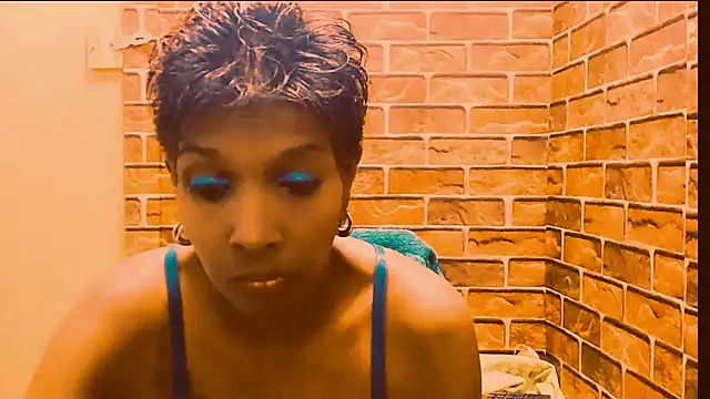 Fuckable_Nasty_MILF লাইভ চ্যাট রুম