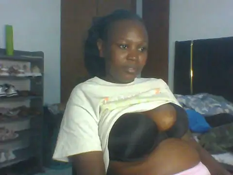 Ebony_caramell – Naživo XXX chat