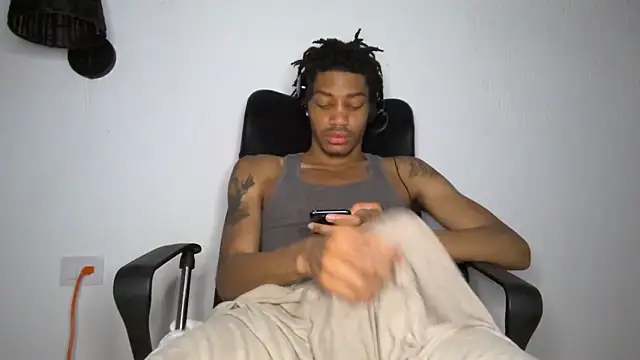 عرض كام BlackBullTitus