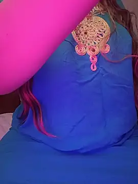Quenn_Chiraz_Squirt – Kamerová šou