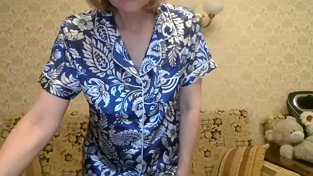 Chat soba uživo modela Elegant00Lady