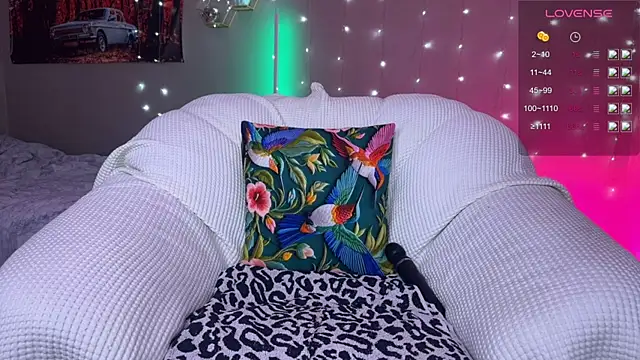 Tanya_Acid's Live Chat Room