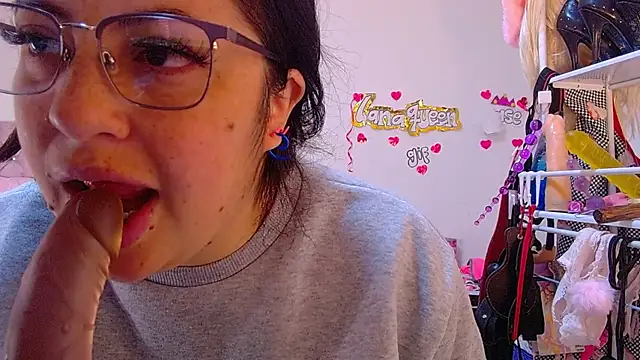 ห้องแชทสดของ lanaqueen699