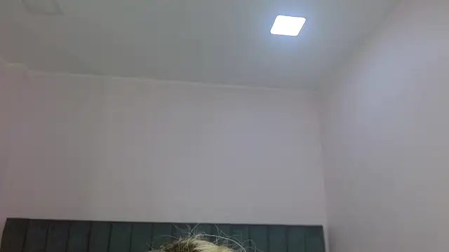 april_bunnyy – live chatrum