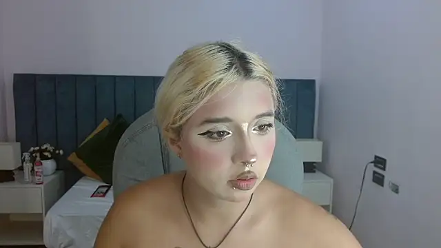 april_bunnyy 실시간 채팅방