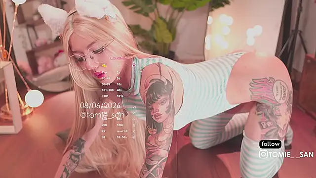 tomie_san Adlı Modelin Canlı Sohbet Odası