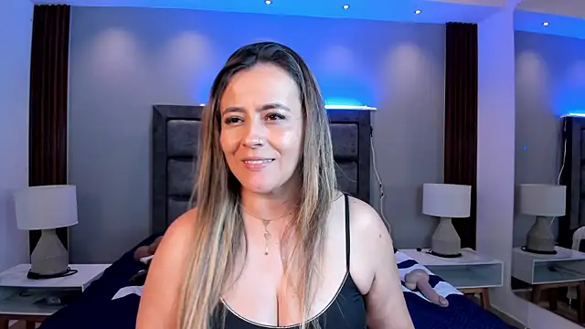 Susann_Ross Cameră chat live