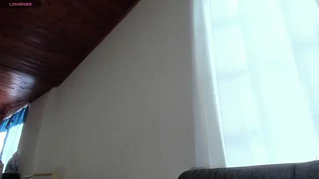 Cuty_sexy_hot Adlı Modelin Canlı Sohbet Odası