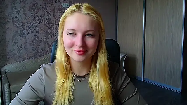 Milka_kiss_'s Live Chat Room