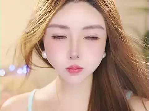 Živá chatovací místnost Qiaoqiao__