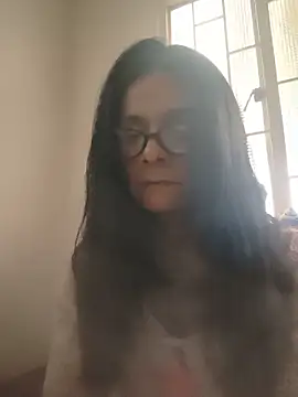 غرفة دردشة Mari_lust المباشرة