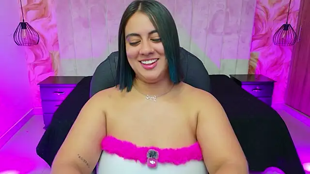 Živá chatovací místnost Xisu_